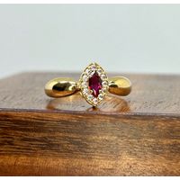 Anel de Formatura Navete em Ouro 18k 