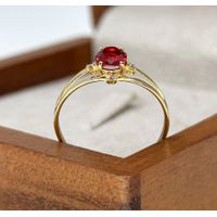 Anel de Formatura Oval Borda com Pedras