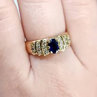 Anel de Formatura Psicologia Feminino com Safira Azul e Brilhantes