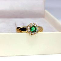 Anel de Formatura em Ouro 18k Redondo Borda com Pedras