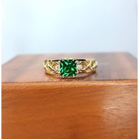 Anel de Formatura Ouro 18k Cravejado Personalizado para Medicina e demais cursos