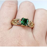 Anel de Formatura Ouro 18k Cravejado Personalizado para Medicina e demais cursos