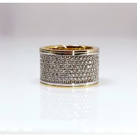 Anel em Ouro 18k Cravejado com Diamantes 