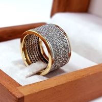 Anel em Ouro 18k Cravejado com Diamantes 
