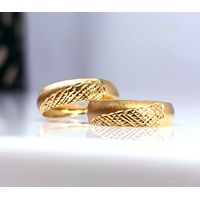 Aparador de Aliança para noivado e Casamento em Ouro 18k Diamantado