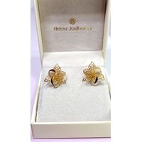 Brinco em Ouro 18k Flor Trabalhada