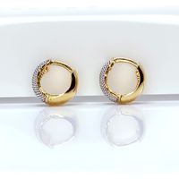 Brinco em Ouro Amarelo e Branco 18k Argola Patrão Diamantado 