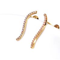 Brinco em Ouro 18k Curva em S