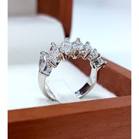 Meia Aliança com Diamantes em Ouro 18k