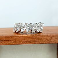 Meia Aliança com Diamantes em Ouro 18k