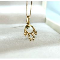 Pingente em Ouro 18k Menina com Trança