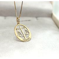 Pingente em Ouro 18k Medalha Oval Curso de Direito