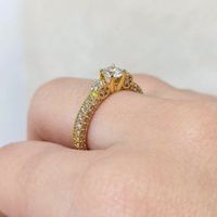 Anel Solitário em Ouro 18k com Diamante de 35 Pontos