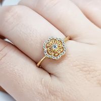 Anel em Ouro 18k Flor Cravejada