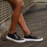 Sapatenis Casual Laroche Cell em Couro - Preto