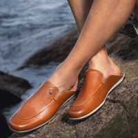 Mule Masculino Dumont em Couro - Tan