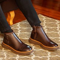 Bota Chelsea Everest em Couro - Café