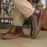 Bota Chelsea Everest em Couro - Café