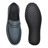 Mocassim Loafer Oasis em Couro - Marinho