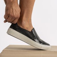 Slip On Casual Seul em Couro - Preto