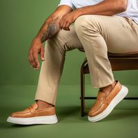 Slip On Loafer Masculino Laroche Toquio em Couro - Areia