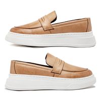 Slip On Loafer Masculino Laroche Toquio em Couro - Areia