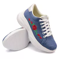 Tênis Casual Chuncky Flor Jeans Claro Sola Tratora... - Kátia Cintra