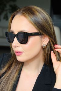 Óculos de Sol Feminino Retangular Gloss Preto - OC-4008