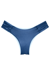 TOP FAIXA ALÇA BABADOS CIRRÊ AZUL E CALCINHA BORBOLETA DUPLA FACE CIRRÊ AZUL/ CANDY