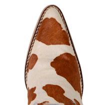 Bota Feminina Texana Bico Fino Pelo Bovino Legitimo Branco Castor