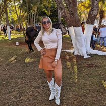 Bota Texana Bordada De Bico Fino Em Couro Legítimo Cor Napa Branco