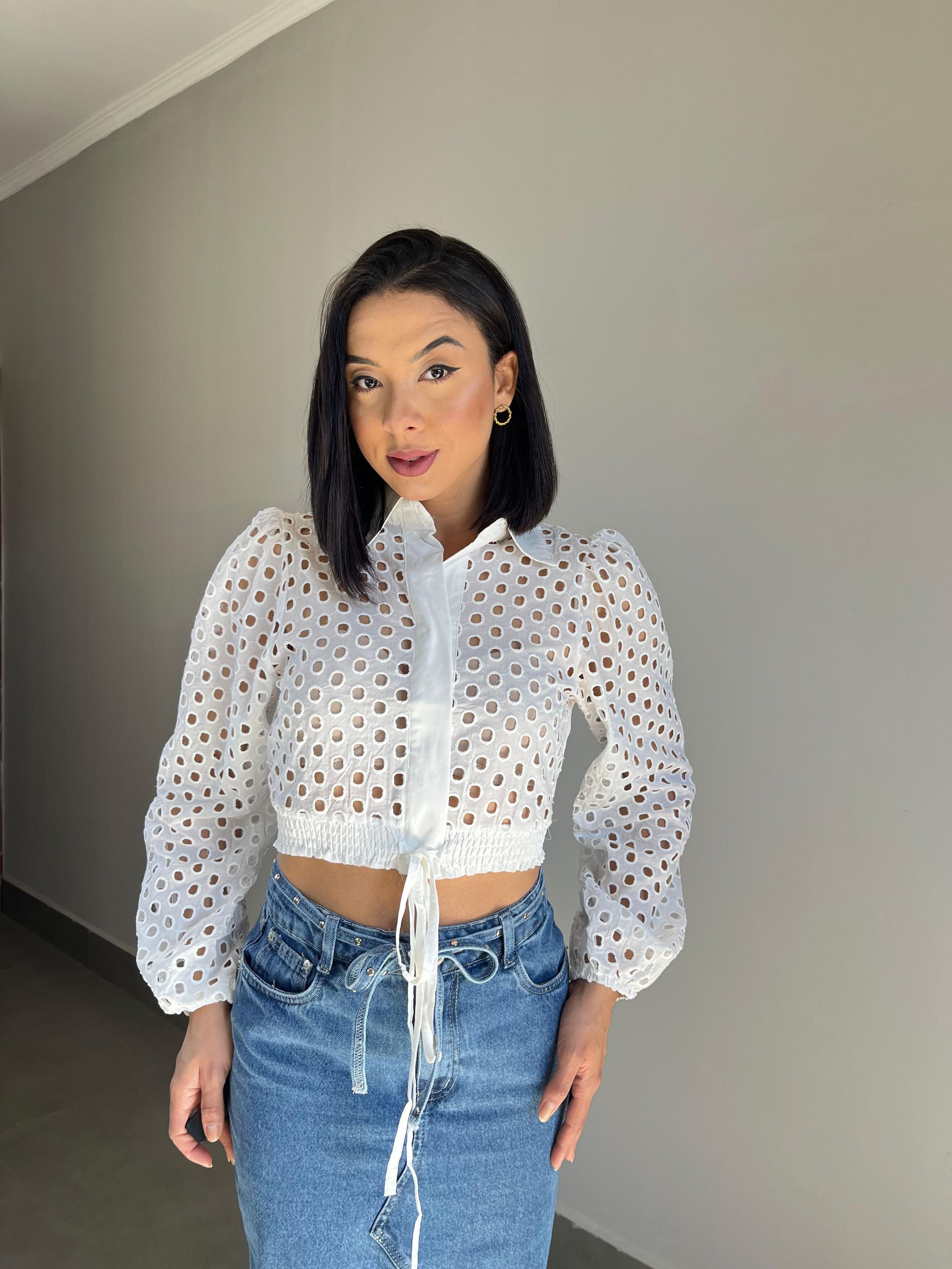 CAMISA CROPPED LAISE BRANCO - MMUNIZ 