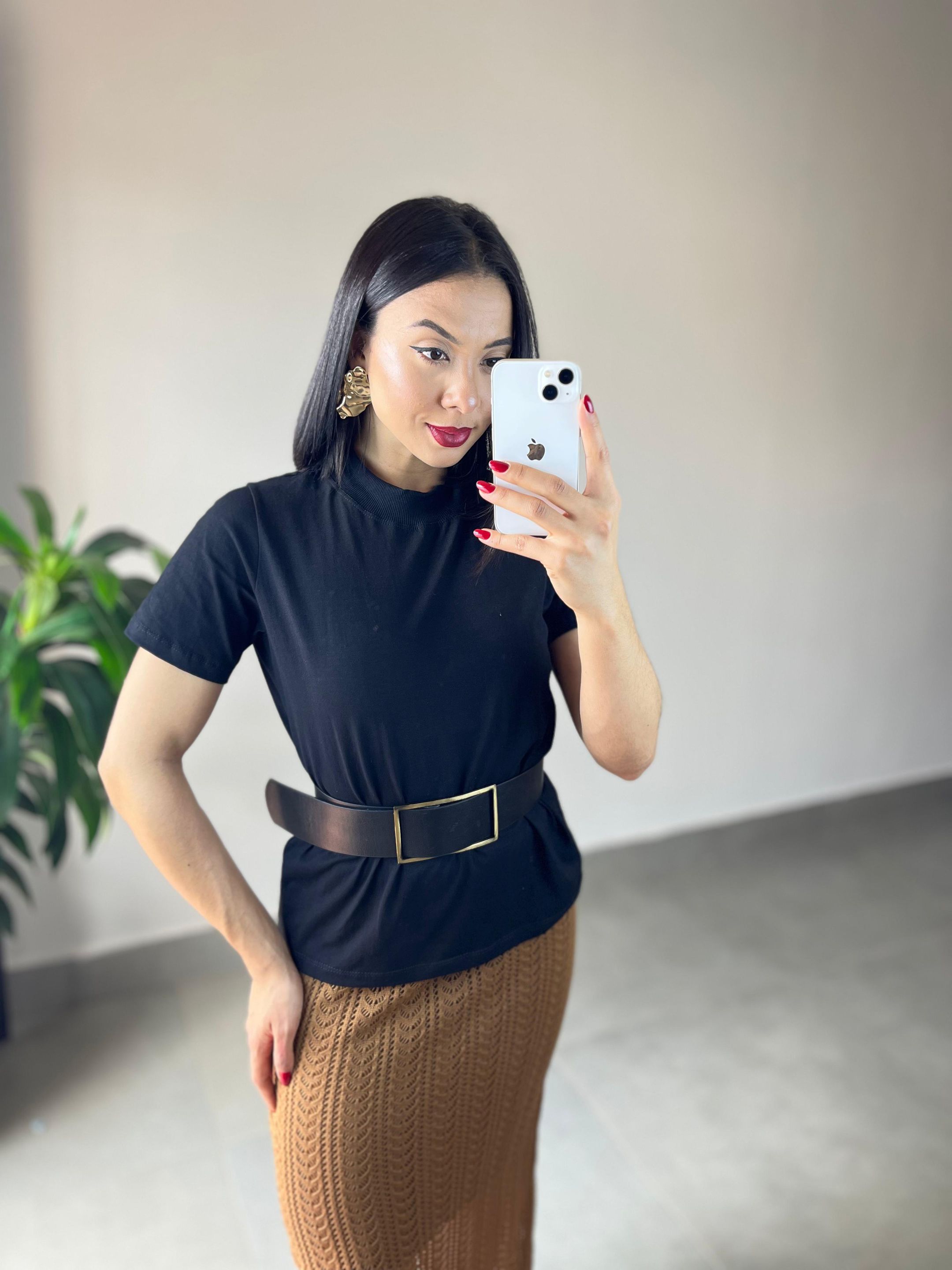 T-SHIRT GABI PRETO - MMUNIZ 