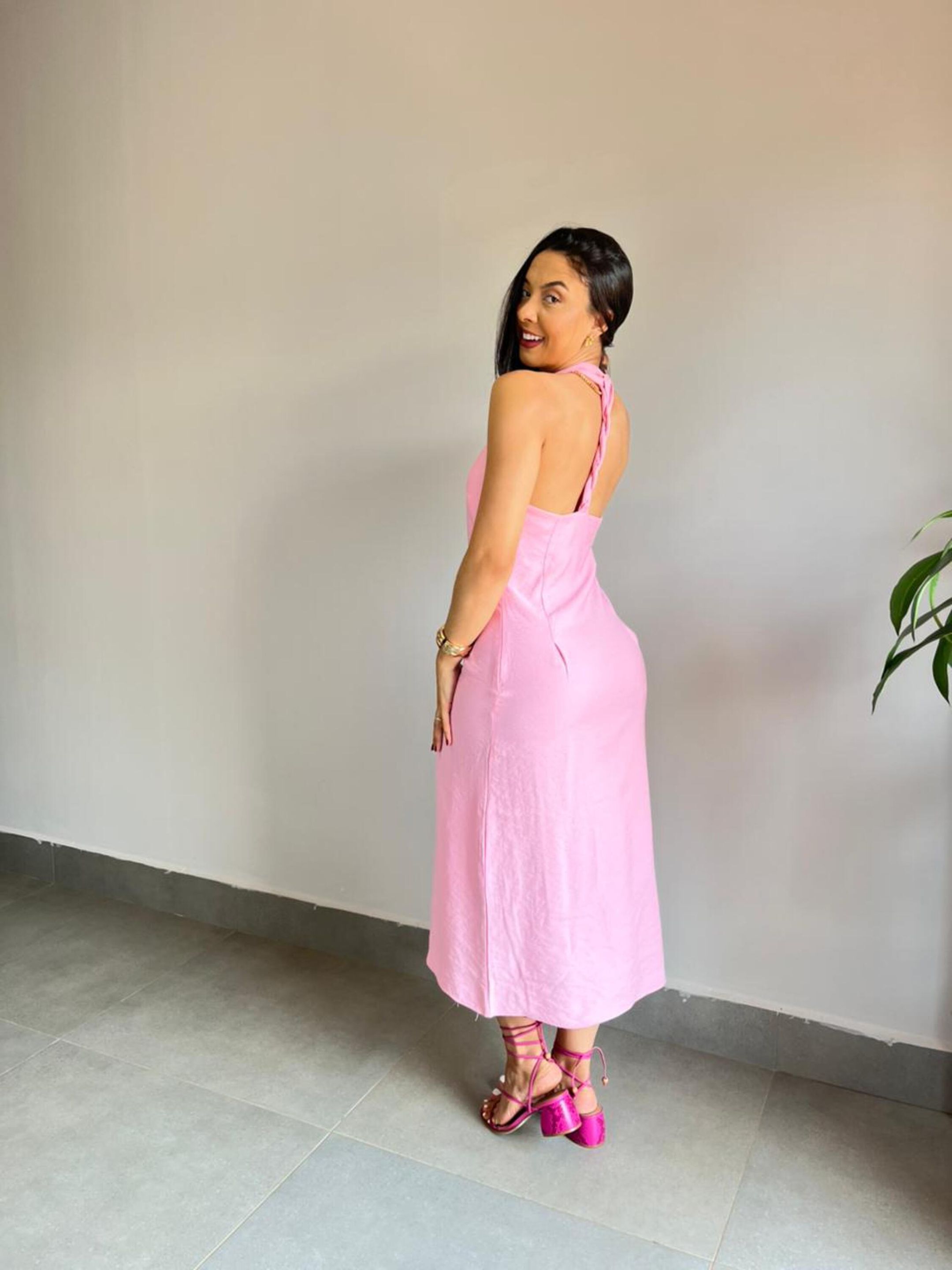 VESTIDO PAMELA ROSA - MMUNIZ 