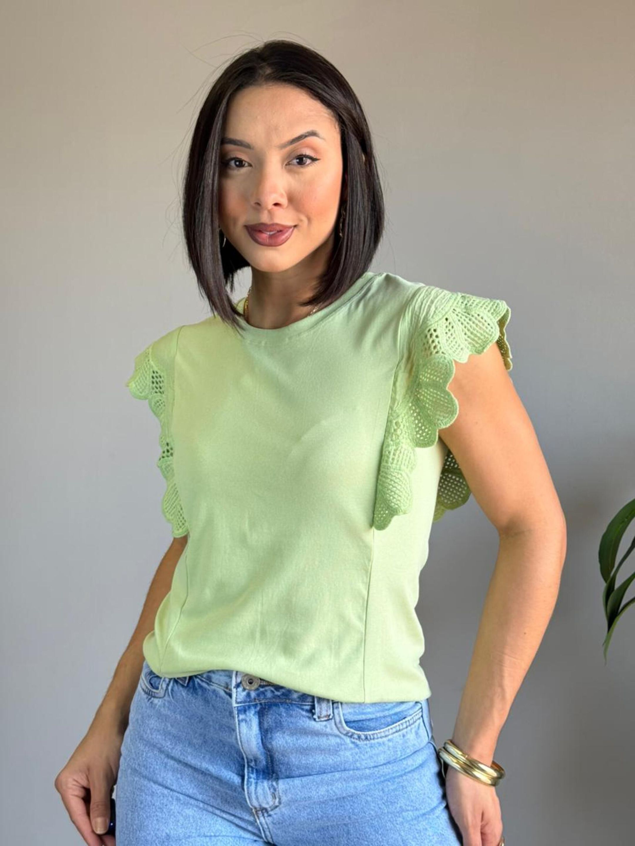 T-SHIRT RENDA VERDE - MMUNIZ 