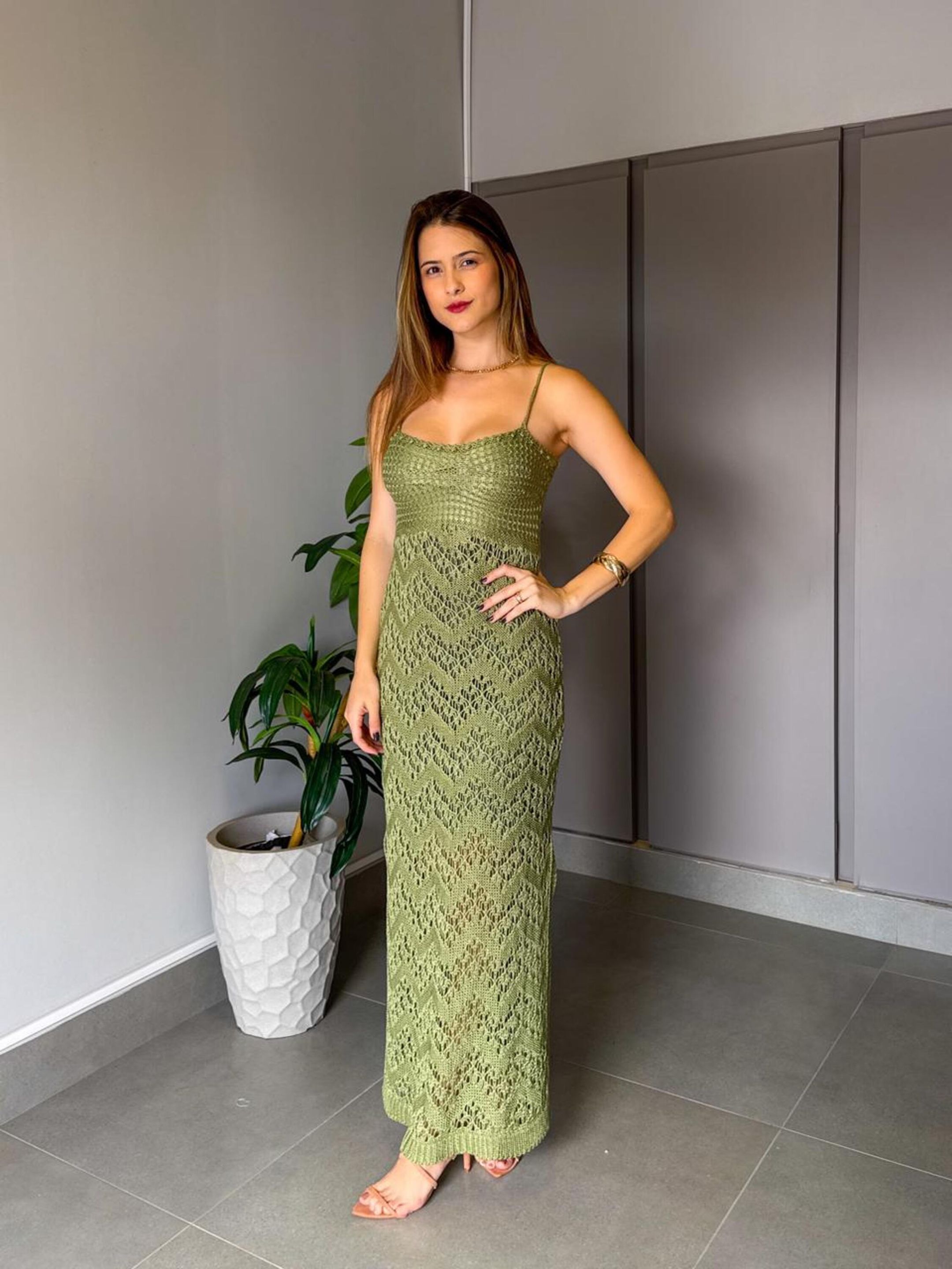 VESTIDO TRICÔ IBIZA VERDE MILITAR - MMUNIZ 