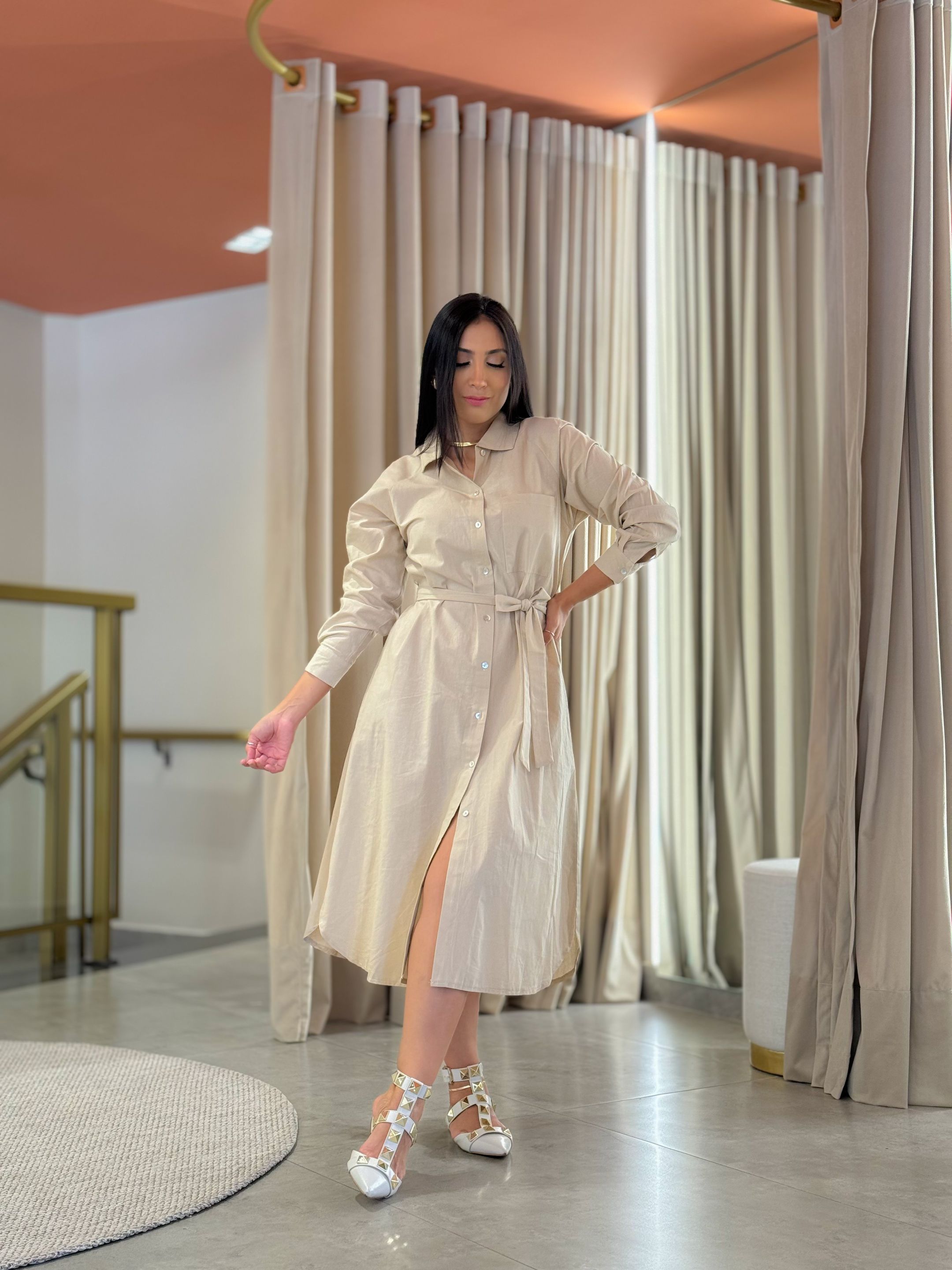 Vestido Fernanda Nude - Por Katia Vilar Moda Clássica 