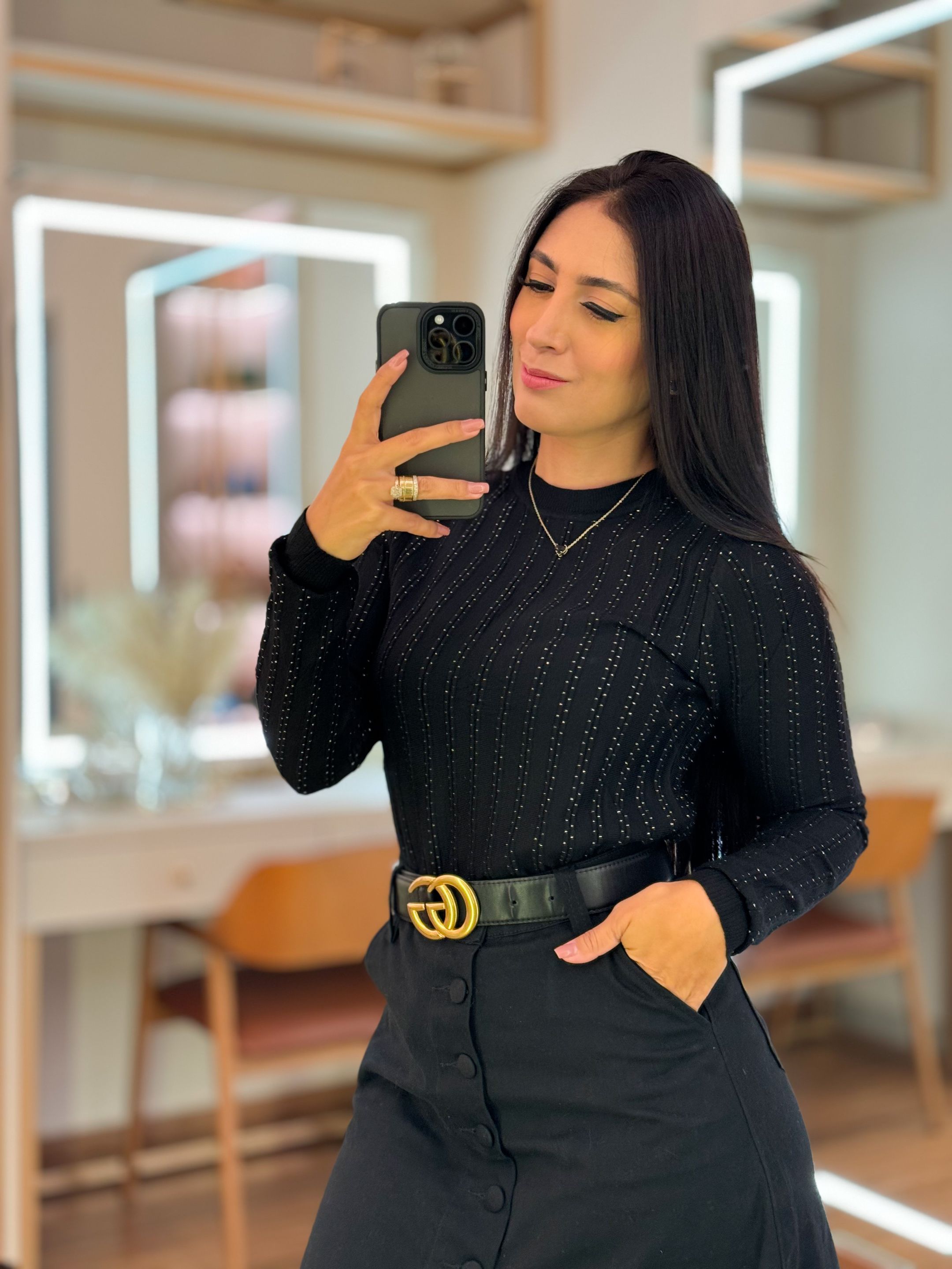 Blusa Tricot Ester Preta - Por Katia Vilar Moda Clássica 