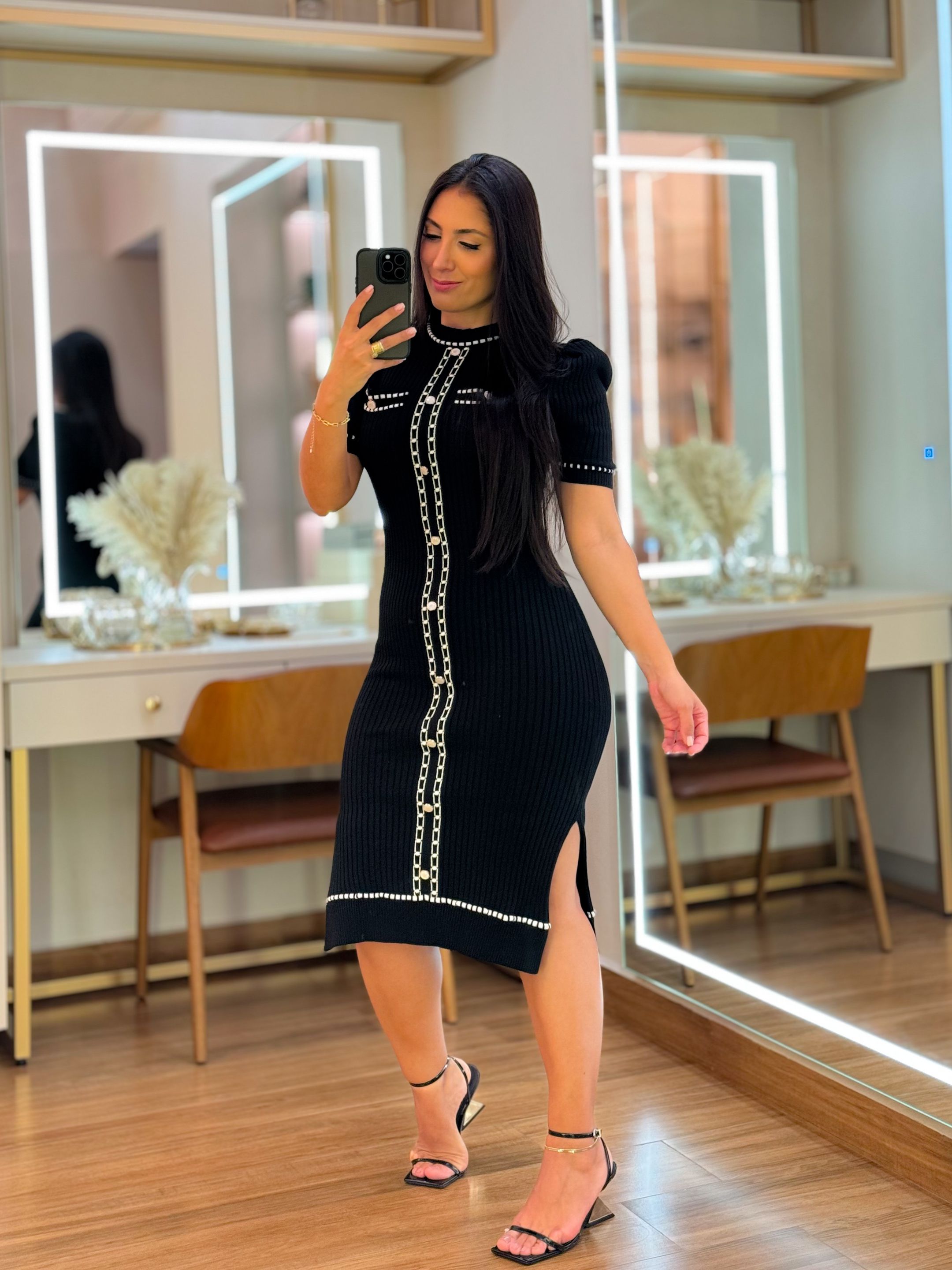 Vestido Juliene Tricot Preto - Por Katia Vilar Moda Clássica 