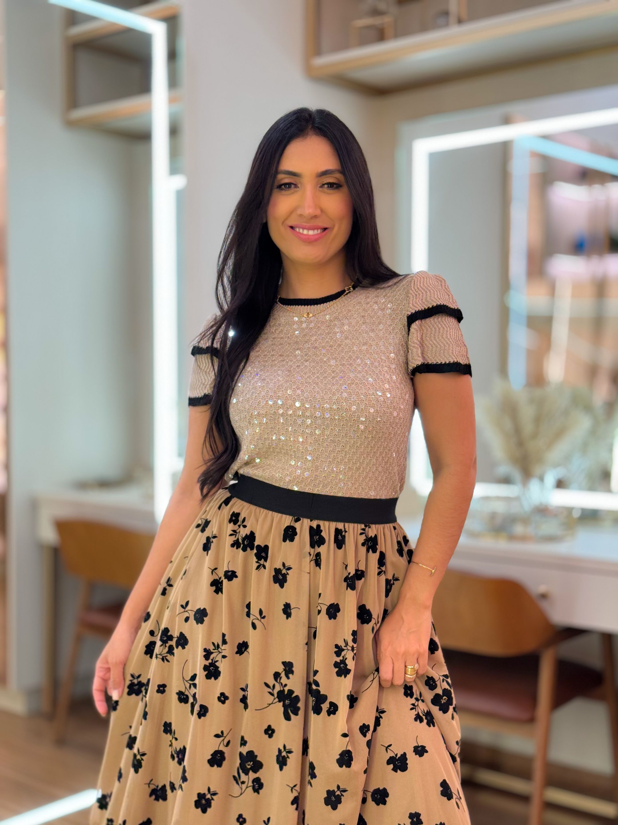Blusa Sara Nude - Por Katia Vilar Moda Clássica 