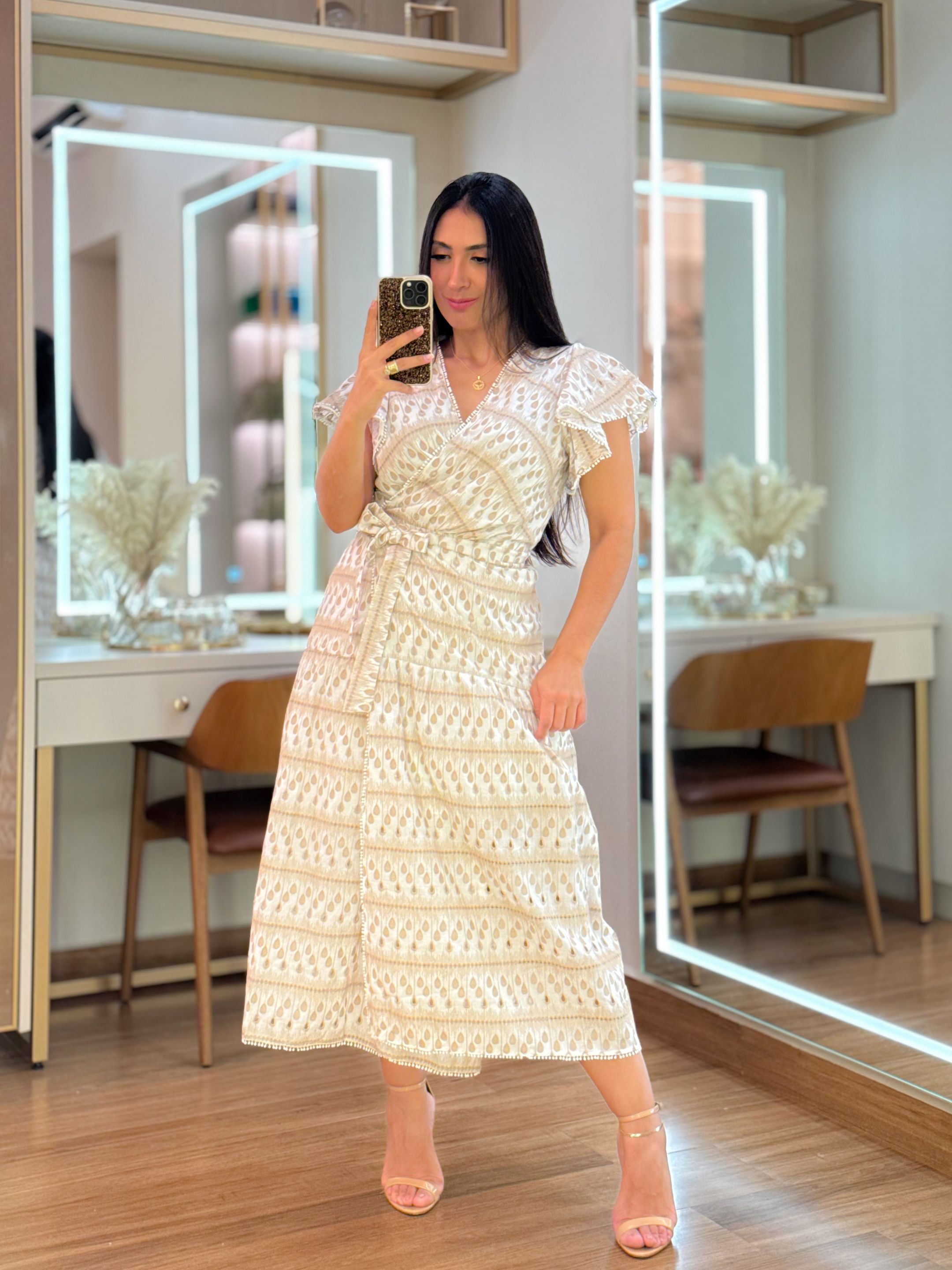 Vestido Jasmine Nude E Branco - Por Katia Vilar Moda Clássica 