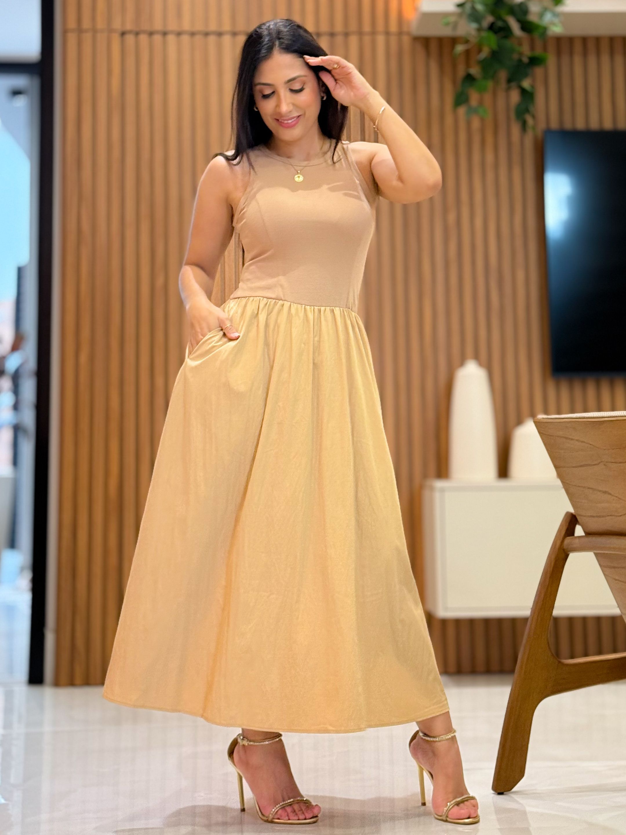 Vestido Penelope Nude