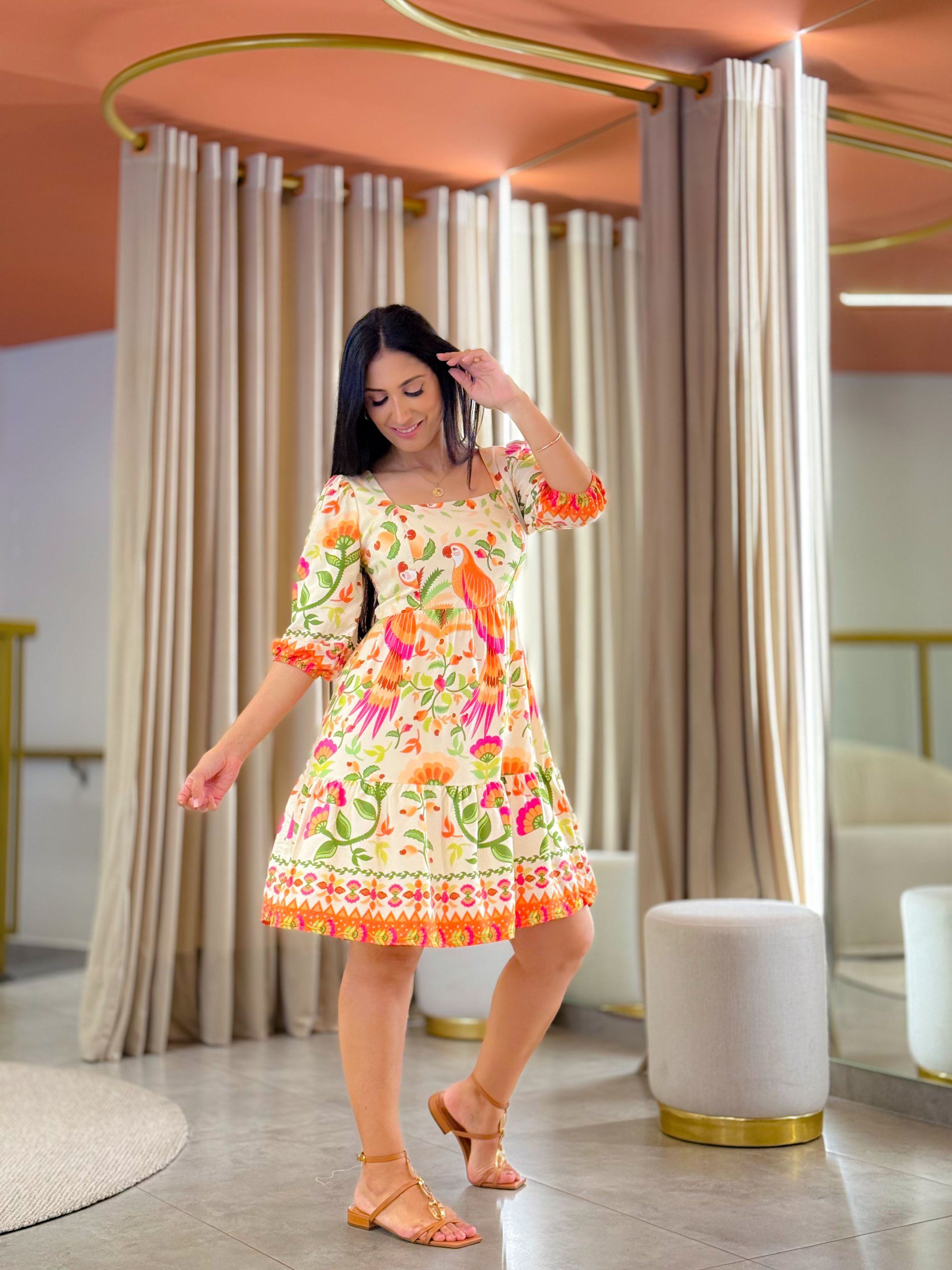 Vestido Marina Estampado Arara Creme E Laranja
