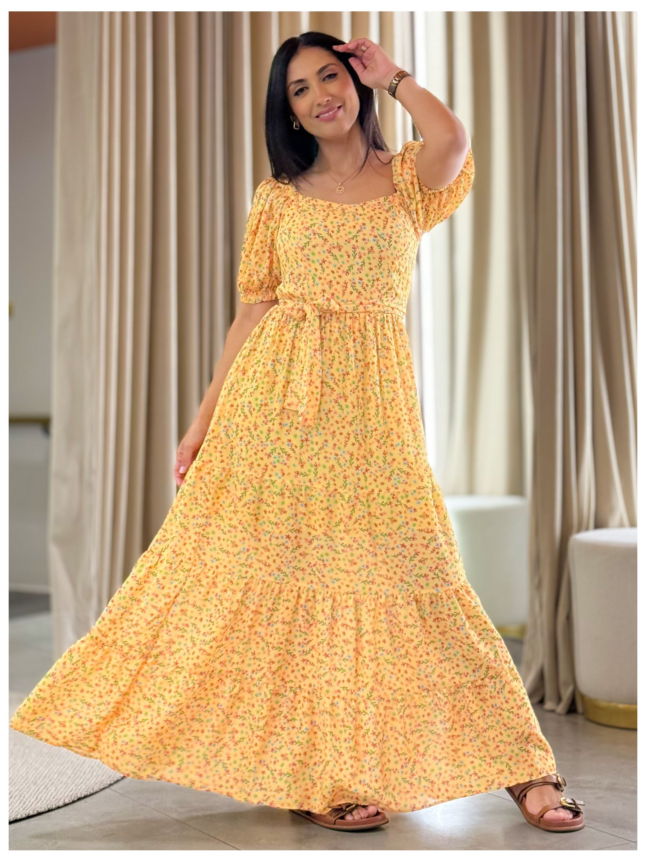 Vestido Bela Amarelo Floral - Por Katia Vilar Moda Clássica 