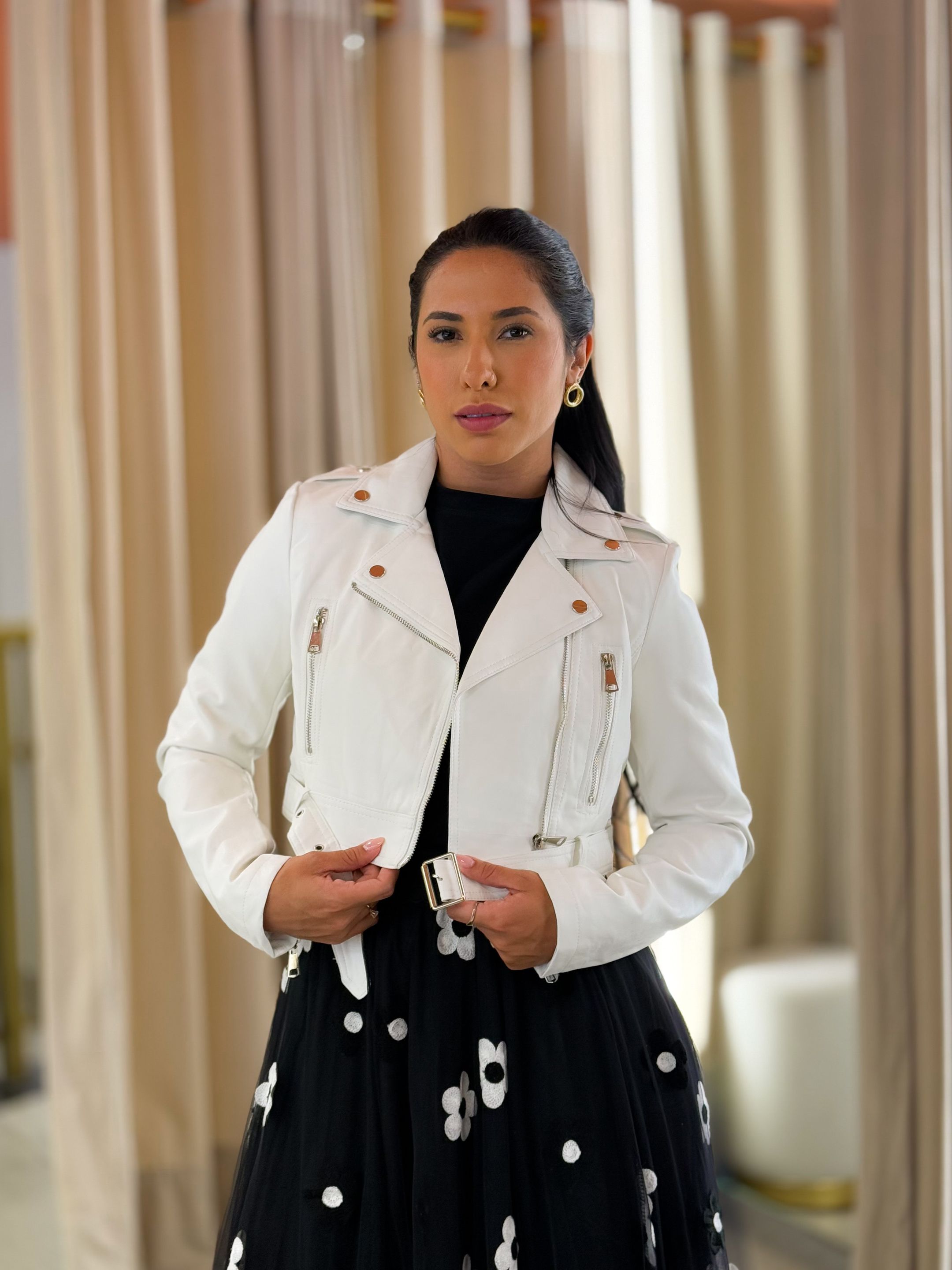 Jaqueta Diana Branca - Por Katia Vilar Moda Clássica 