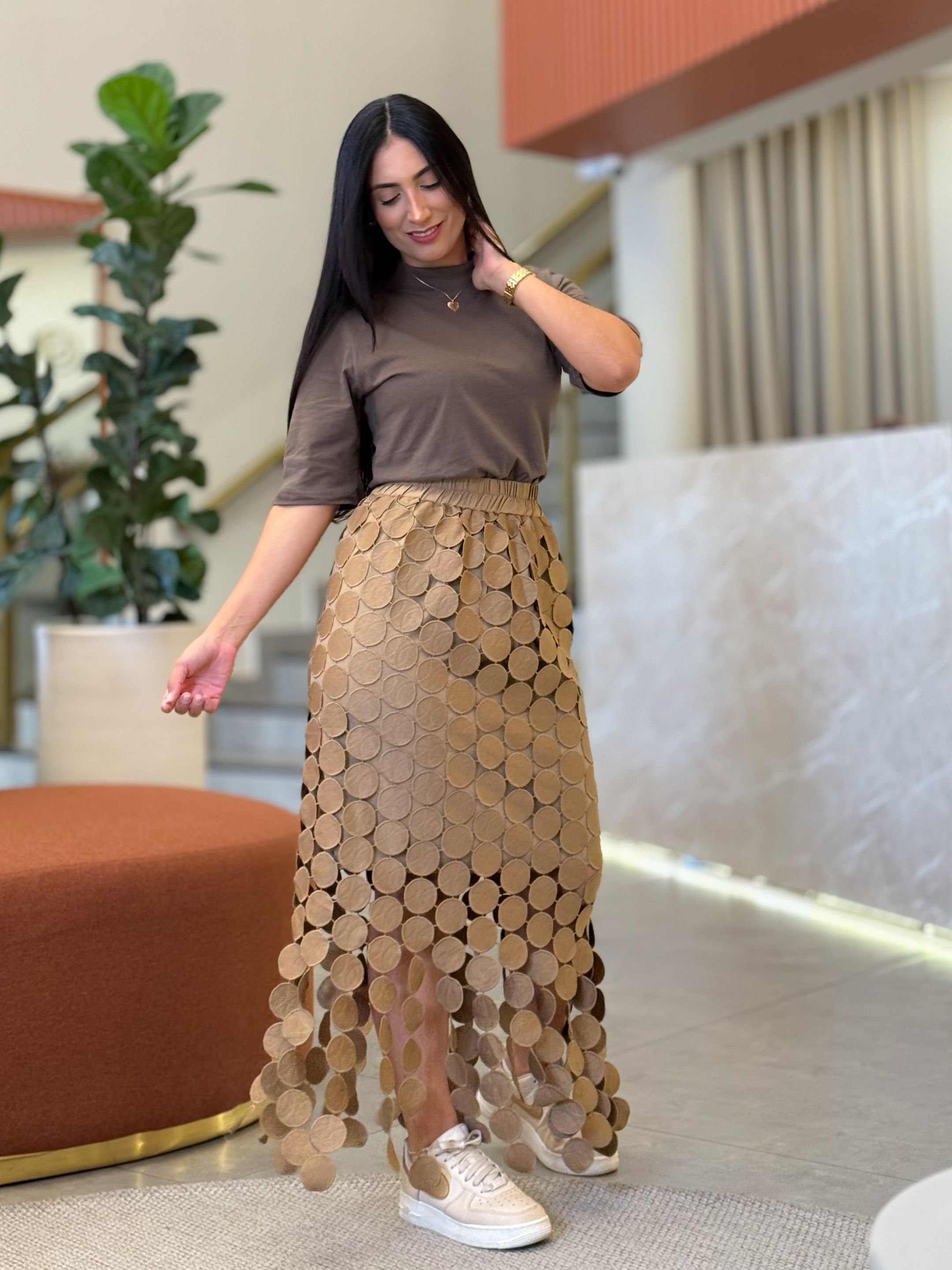 Saia Arabela Capuccino - Por Katia Vilar Moda Clássica 