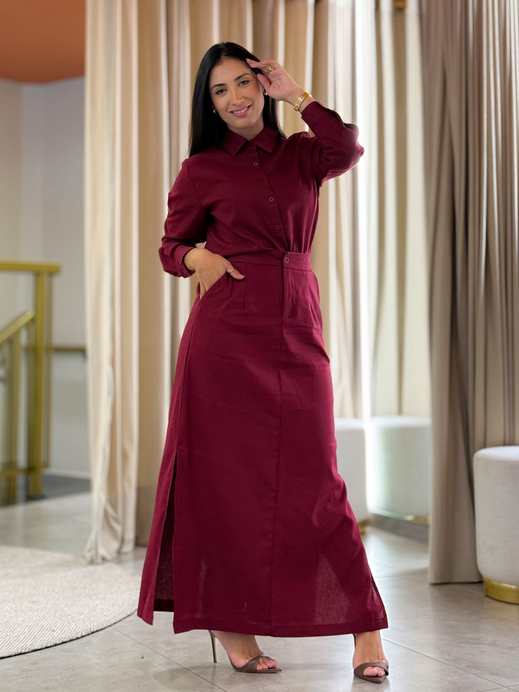 Conjunto Elisa Marsala - Por Katia Vilar Moda Clássica 