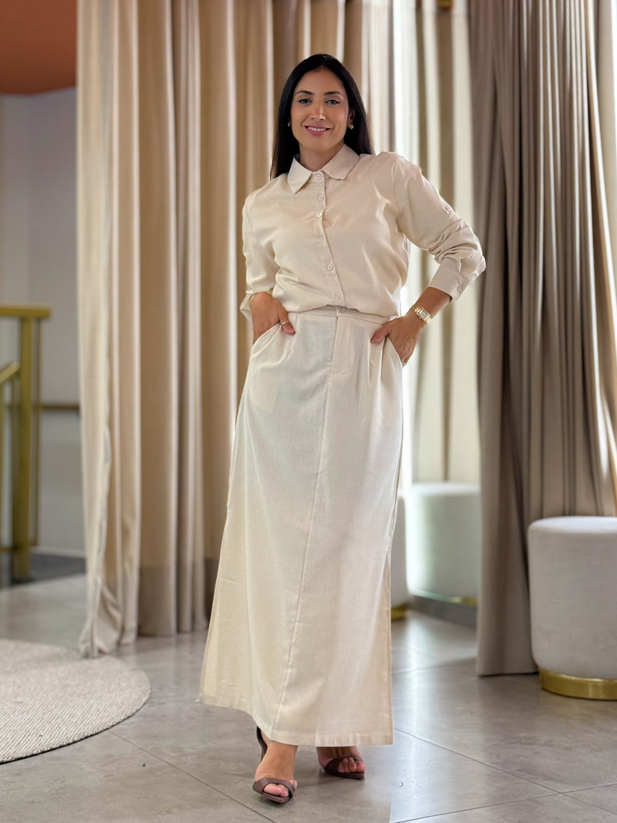 Conjunto Elisa Creme - Por Katia Vilar Moda Clássica 