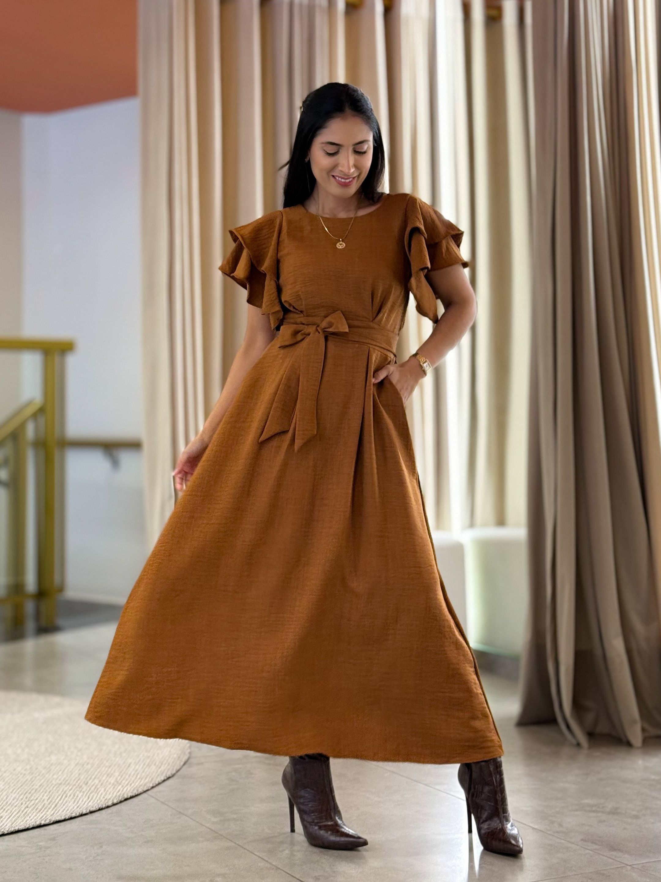 Vestido Suelen Caramelo