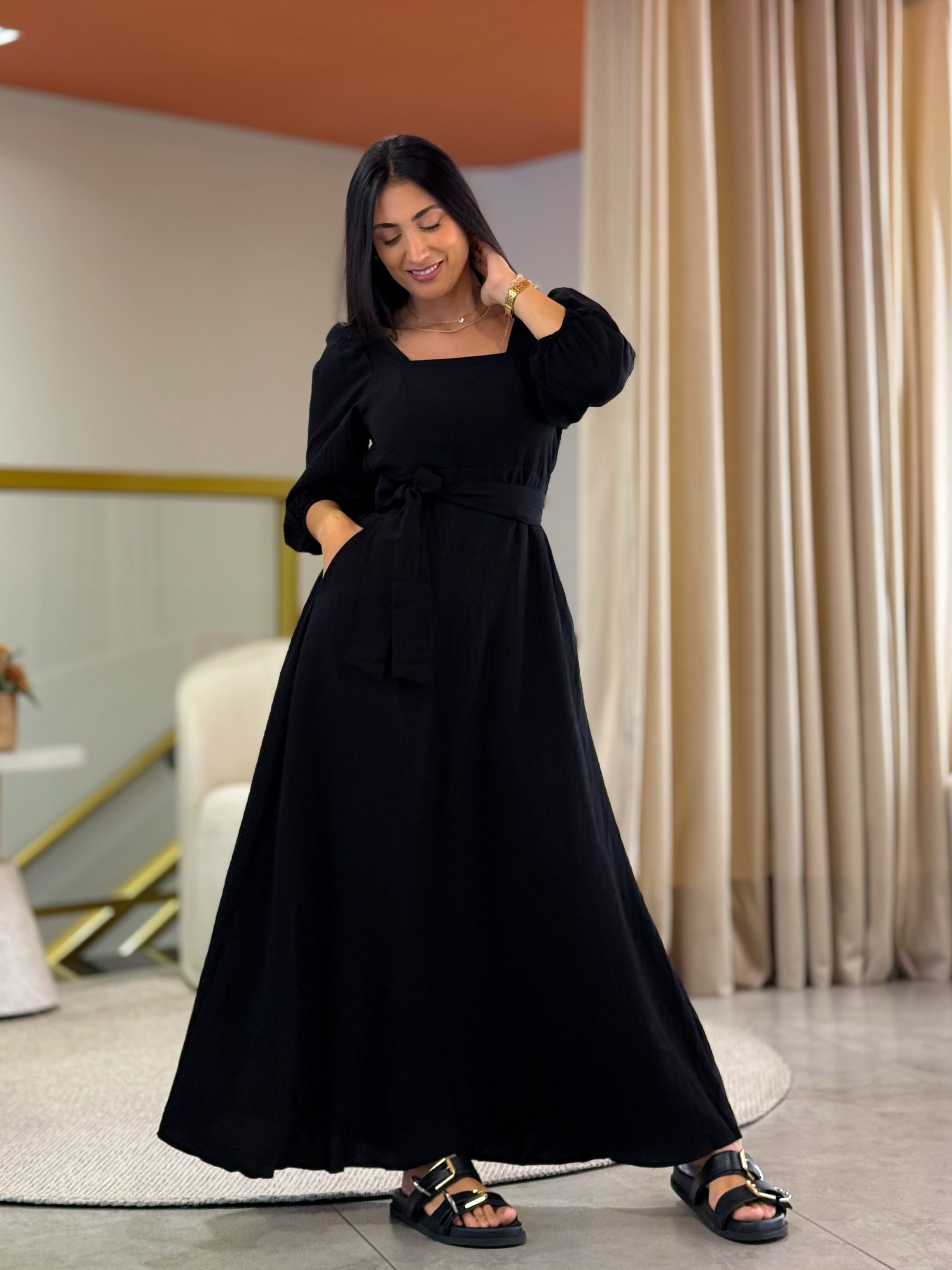 Vestido Bella Preto